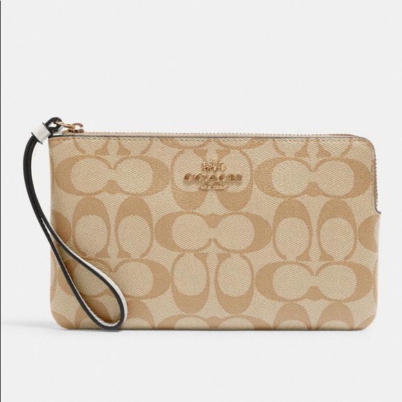 Coach Large wristlet - Picture 1 of 4